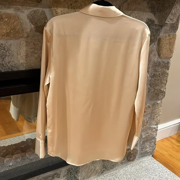 RACHEL ZOE BRAND NEW,NO TAGS JUST ATTACHED EXTRA BUTTON  LONG SLEEVE BlOUSE SZ.M - Picture 14 of 16